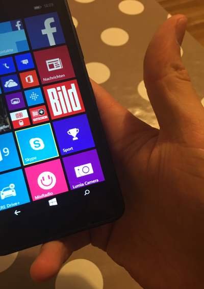 Das Microsoft Lumia 640 mit aktivierter Sprachausgabe