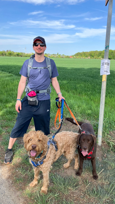 Die Hunde und ich bei Kilometer 30